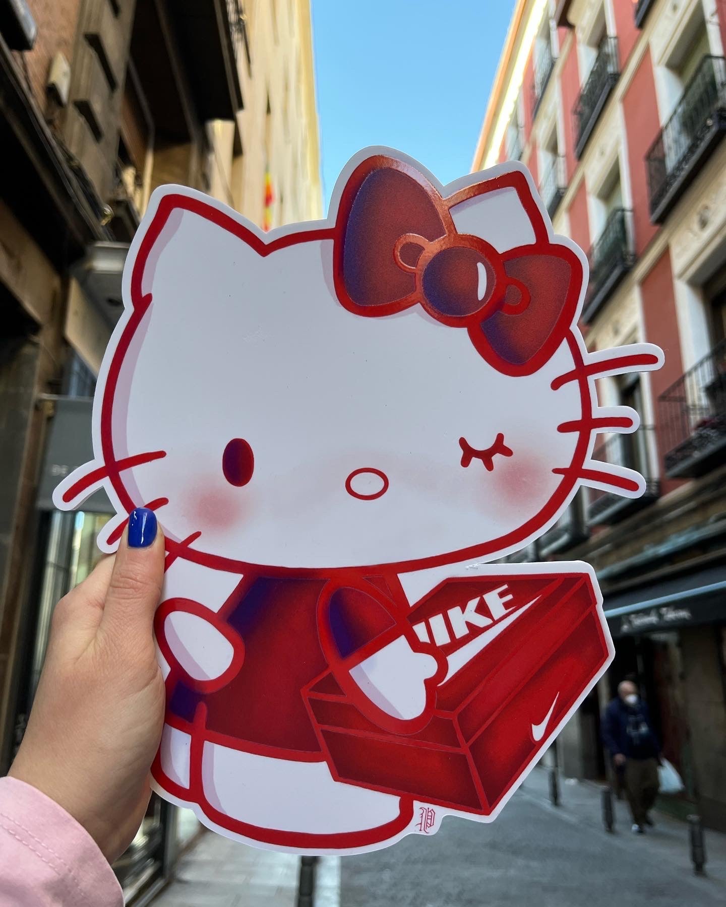 Hello kitty con cajita naik