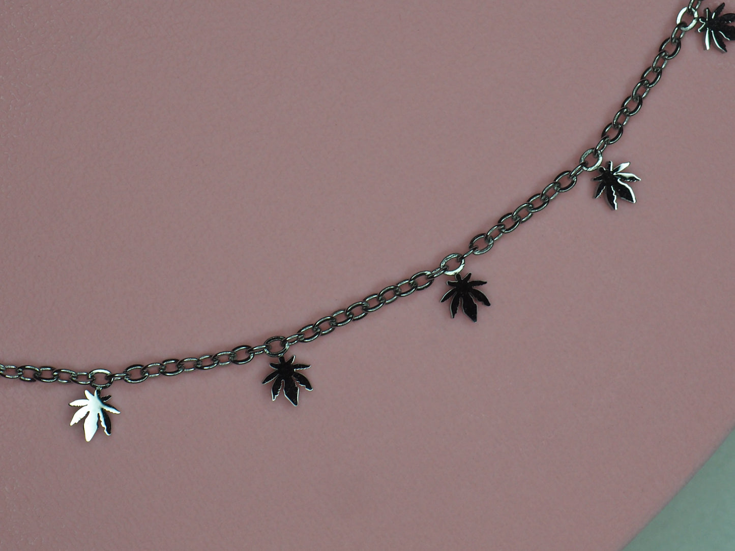 Collar Hojas Mini